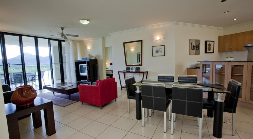 Piermonde Apartments Кэрнс Номер фото